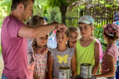 F209AA40-0CA3-4249-BB20-6E848805B401