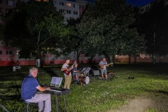 3E5E2587-7B78-44F9-935E-E78387F5DBEE