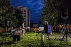 93FB9928-A0FC-411F-A9A8-8193AF8F1CA1