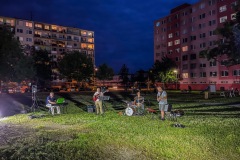 DFAE140A-8B82-4B94-B16E-04DD87CC698E