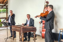 C7584BAE-721D-4001-8F1F-2A9D4C2ECBC0