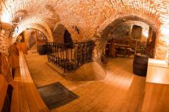 hlavna_miestnost_od_chodbicky