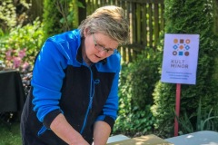 6D714D7A-753E-4C1A-A8DB-19525E6FD032