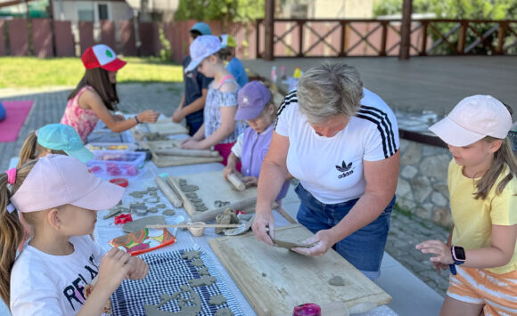 CESTA OD TRADIČNÝCH K MODERNÝM REMESLÁM 30.6-4.7.2025